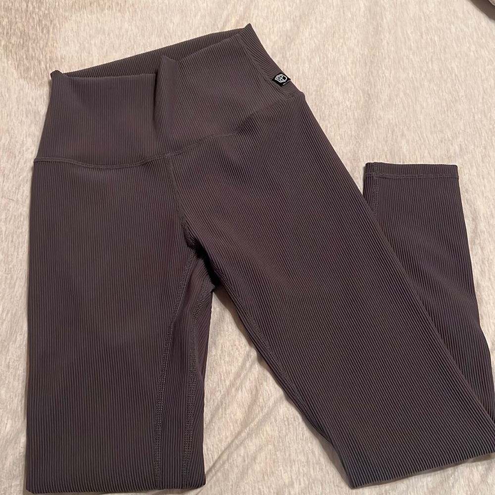 Gray limitless leggings
